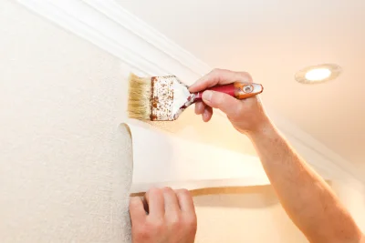 Pose de papier peint à Galapian — revêtements muraux et toiles de verre
